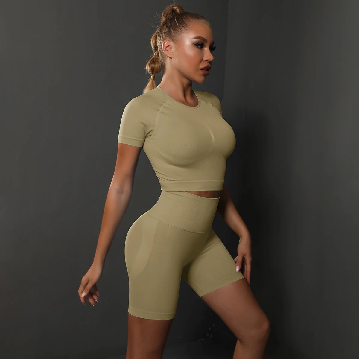 InMyEndz Seamless Yoga Set – Power Curve Edition